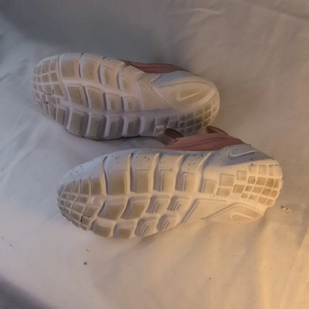 Nike Orange White Mesh Slip On Athletic Sneakers Unisex Kids 10.5C DM4209-600